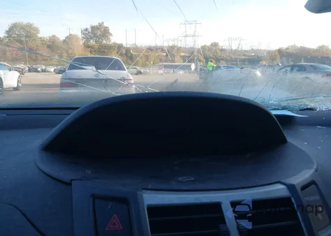 2010 Toyota Yaris из США, поврежденный, VIN JTDJT4K32A5280230